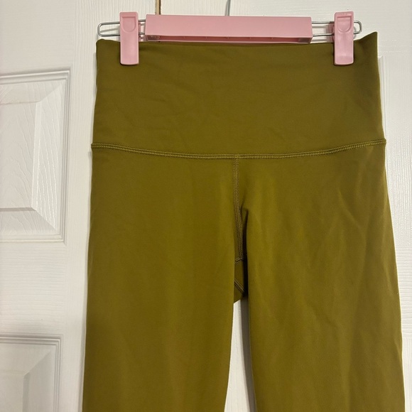 Aritzia TNAction Green / Brown Leggings - Picture 4 of 7
